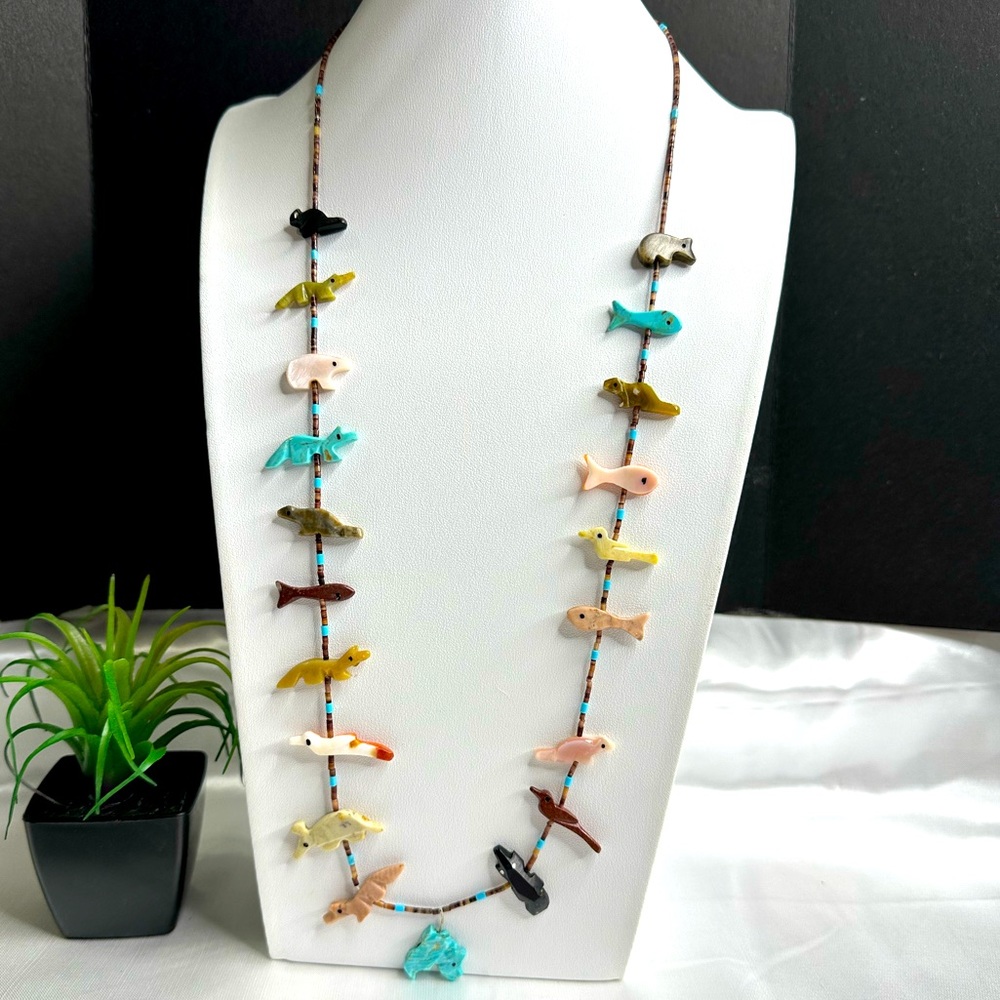 Vintage Zuni Native American Carved Animal Fetish necklace Sterling Silver